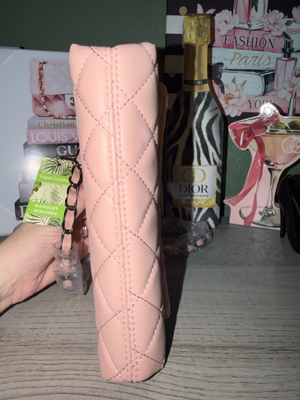Badgley Mischka Quilted Pink Leather Crossbody Bag - Picture 10 of 12